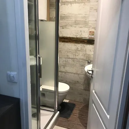 Jolie Apartment *